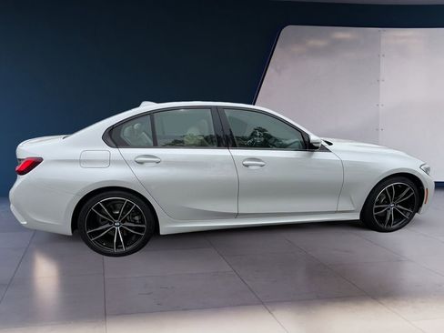 Used 2022 BMW 330i xDrive Sedan w/ M Sport Package AWD/4WD image 6