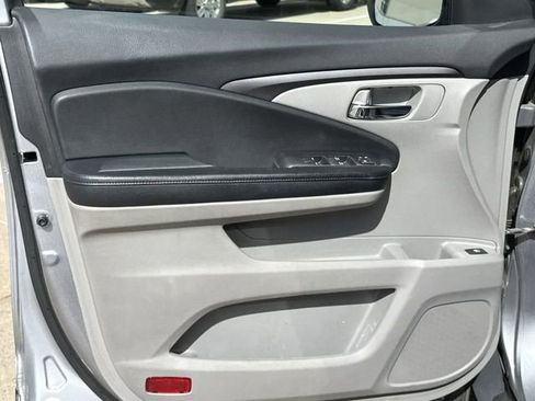 Used 2016 Honda Pilot EX image 20