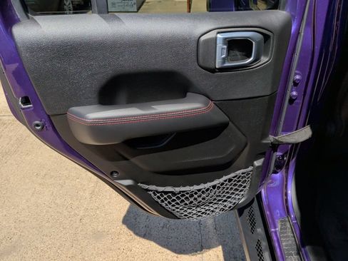 Used 2023 Jeep Wrangler Unlimited Rubicon AWD/4WD image 41