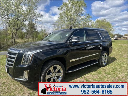 Used 2016 Cadillac Escalade Premium AWD/4WD image 1