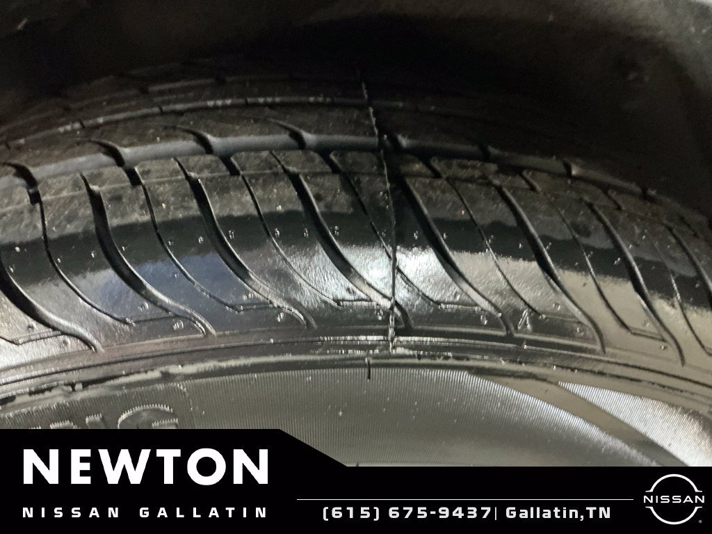 Used 2017 Toyota Camry SE FWD image 40