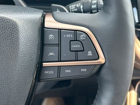 Used 2025 Toyota Grand Highlander MAX Platinum image 47