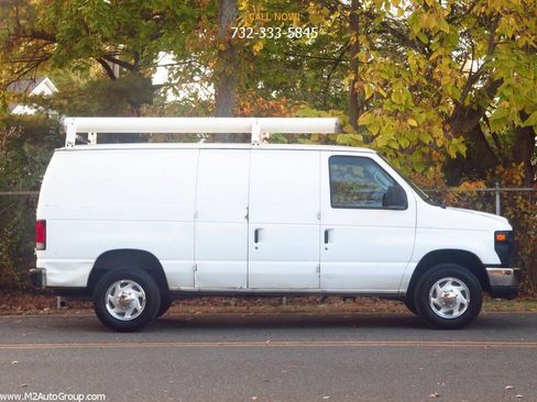 Used 2011 Ford E-250 and Econoline 250 w/ PWR Group image 5