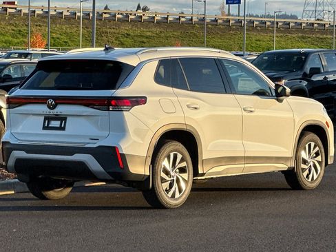 New 2026 Volkswagen Tiguan S AWD/4WD image 3