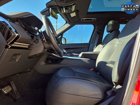 Used 2025 Land Rover Range Rover Sport Dynamic SE image 16