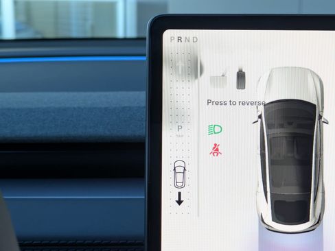 Used 2026 Tesla Model Y Long Range image 20