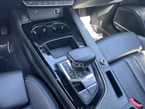 Used 2024 Audi A4 2.0T Premium Plus image 12