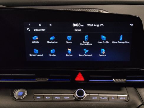 Used 2024 Hyundai Elantra SEL w/ Convenience Package FWD image 25