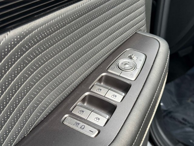 Used 2025 Hyundai Palisade Calligraphy AWD/4WD image 18