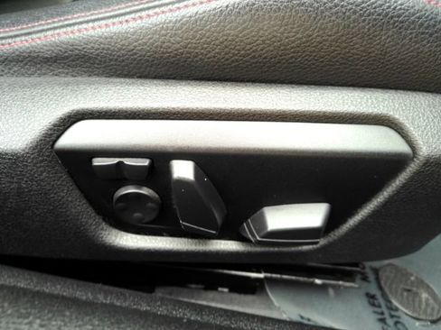 Used 2019 BMW M4 CS w/ Executive Package image 19