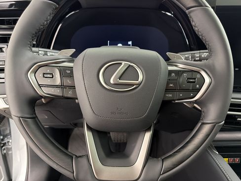 Certified 2026 Lexus RX 350h w/ Convenience Package AWD/4WD image 12