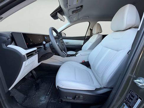 Used 2025 Hyundai Tucson SEL image 12