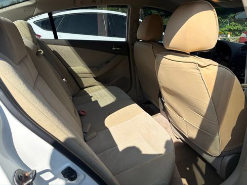 Used 2008 Nissan Altima 2.5 S FWD image 6