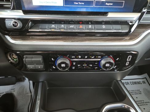 New 2026 Chevrolet Silverado 1500 RST AWD/4WD image 14