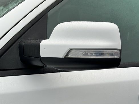 Used 2022 RAM 1500 Laramie image 12