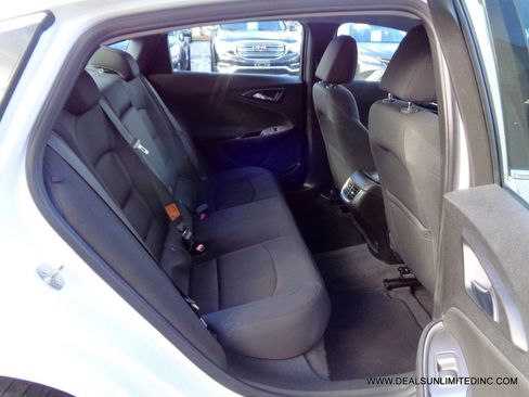 Used 2023 Chevrolet Malibu LT image 19