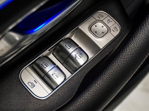 Used 2025 Mercedes-Benz GLE 350 4MATIC image 22