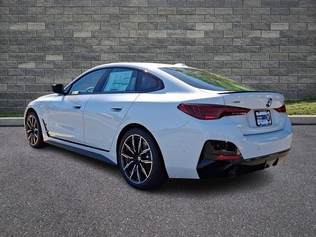 New 2026 BMW 430i xDrive w/ M Sport Package AWD/4WD image 4