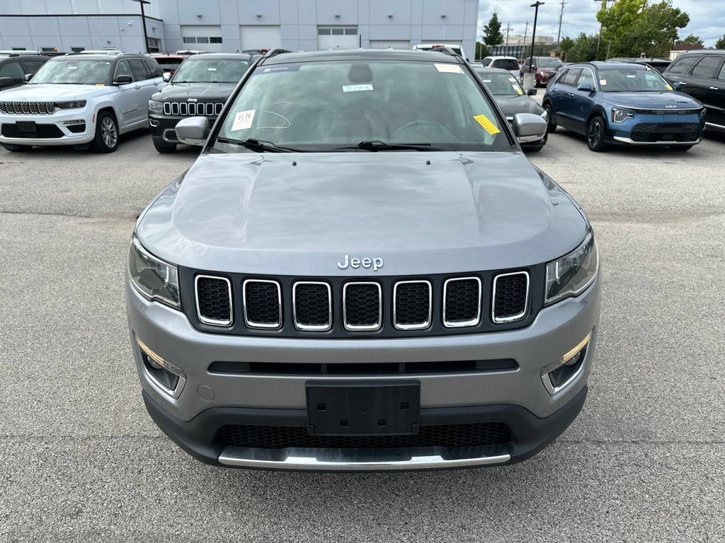 Used 2020 Jeep Compass Limited AWD/4WD image 3