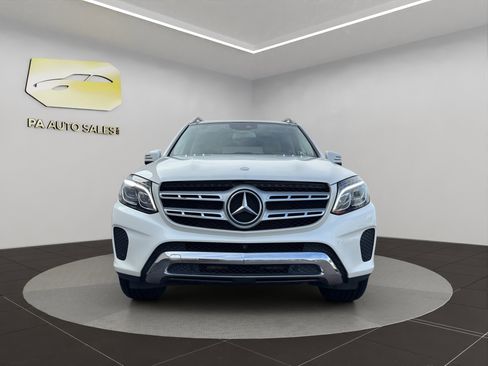 Used 2017 Mercedes-Benz GLS 450 4MATIC image 2