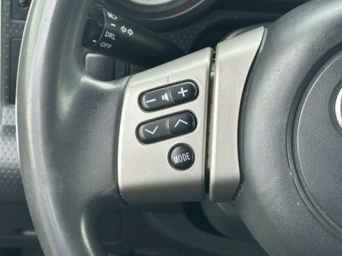 Used 2013 Toyota FJ Cruiser 4WD w/ Convenience Pkg image 21