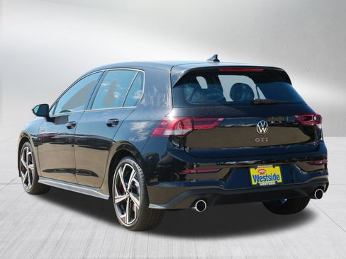 New 2025 Volkswagen GTI SE image 2