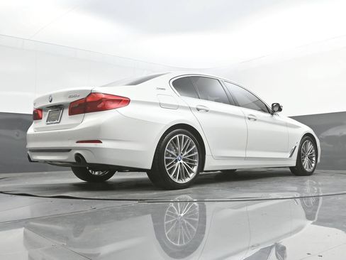 Used 2019 BMW 530e w/ Convenience Package RWD image 46