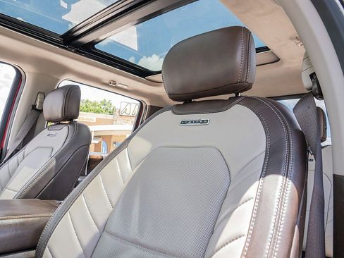 Used 2019 Ford F150 Limited RWD image 24