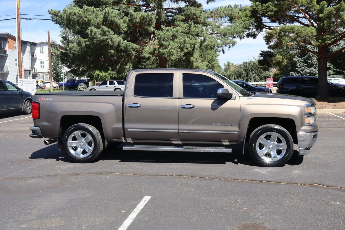 Used 2014 Chevrolet Silverado 1500 LTZ Z71 w/ LTZ Plus Package AWD/4WD image 3