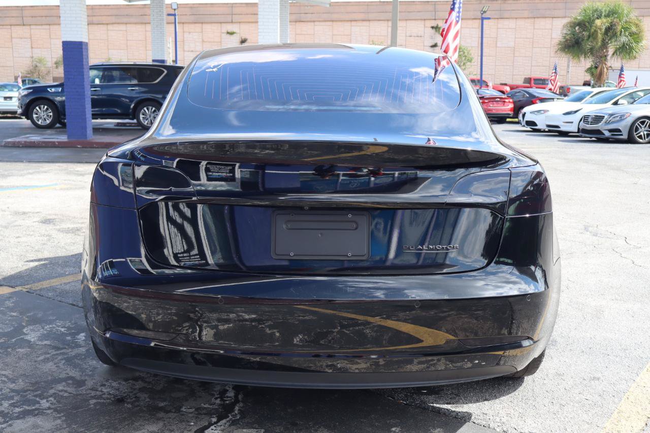 Used 2018 Tesla Model 3 Long Range RWD image 6