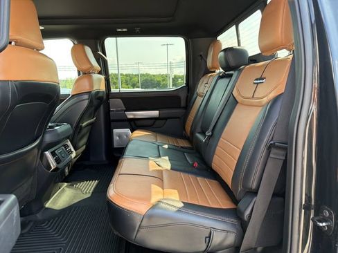 Used 2024 Ford F250 Platinum AWD/4WD image 38