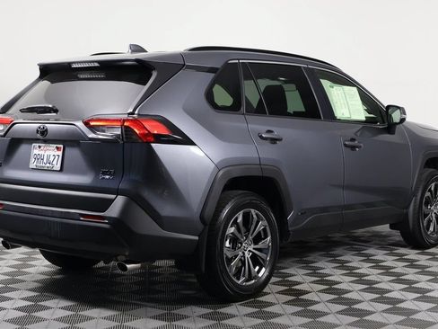 Used 2025 Toyota RAV4 XLE Premium w/ Weather Package AWD/4WD image 4