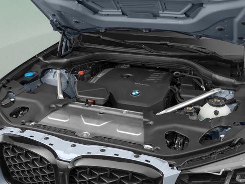 Used 2024 BMW X4 M40i AWD/4WD image 15