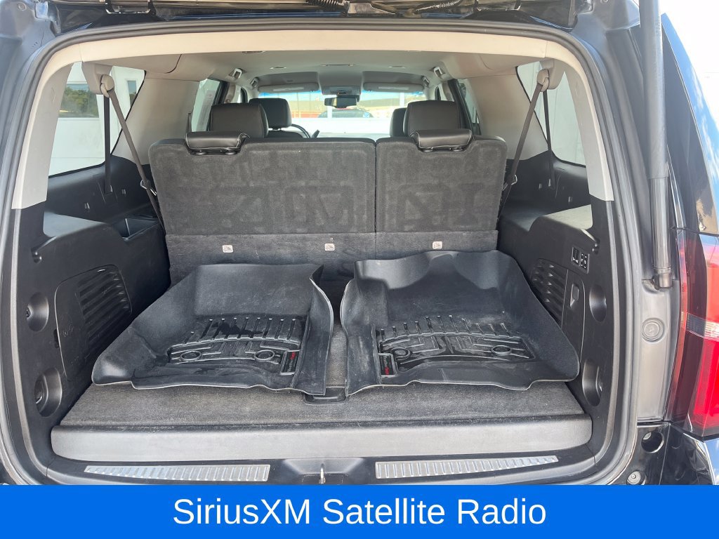 Used 2018 Chevrolet Suburban Premier AWD/4WD image 28