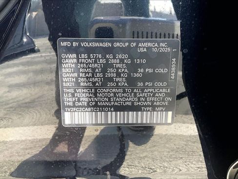 New 2026 Volkswagen Atlas Cross Sport SEL Premium R-Line image 11