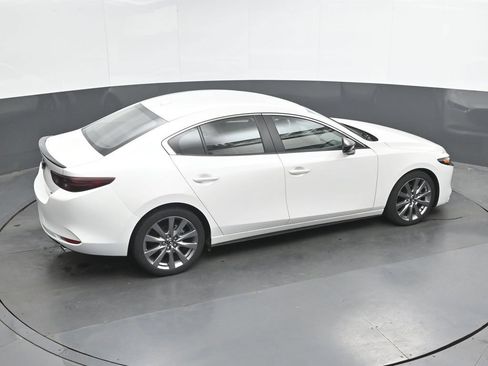 Used 2020 MAZDA MAZDA3 AWD Sedan w/ Black Accent Package image 29