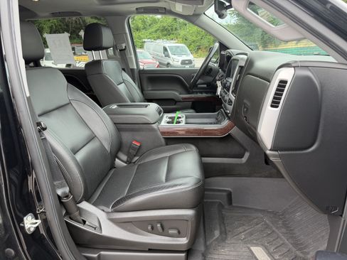 Used 2018 GMC Sierra 1500 SLT AWD/4WD image 10