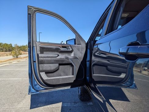 Used 2023 Chevrolet Silverado 1500 RST image 53