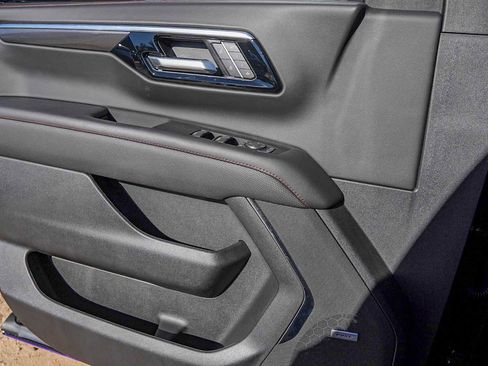 Used 2025 Chevrolet Tahoe RST w/ RST Capability Package image 21