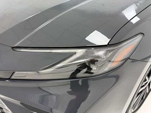 Used 2025 Toyota Camry XSE FWD image 6