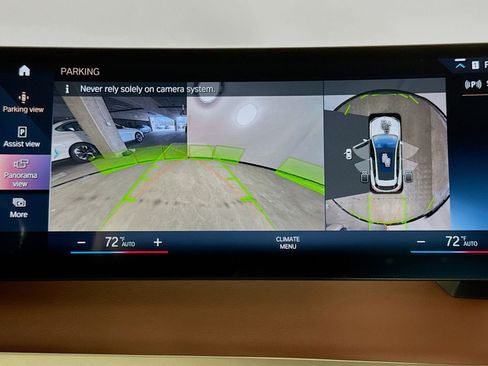 Used 2023 BMW iX xDrive50 w/ Premium Package image 14