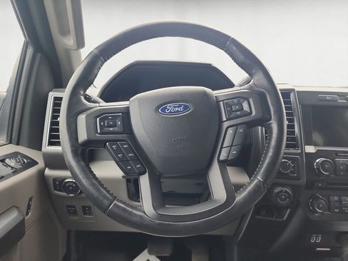 Used 2018 Ford F150 XLT w/ Equipment Group 302A Luxury image 11