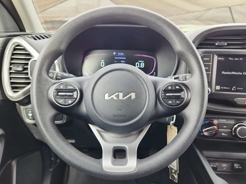 Used 2024 Kia Soul LX w/ Option Group 015 image 19