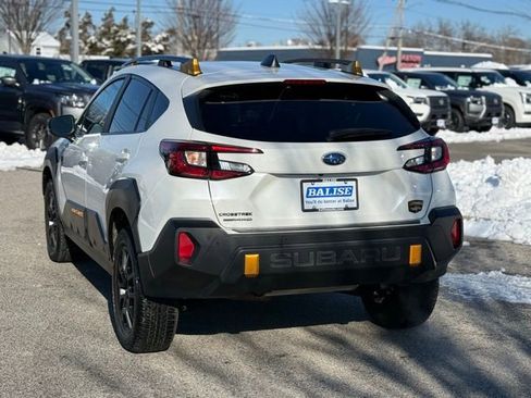 Used 2024 Subaru Crosstrek 2.5i Wilderness image 7