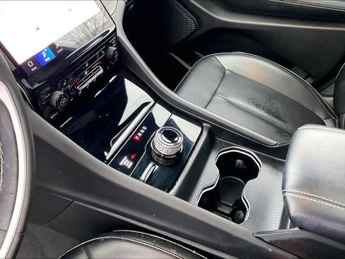 Used 2024 Jeep Grand Cherokee Limited image 15