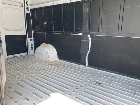 Used 2023 RAM ProMaster 2500 FWD image 8