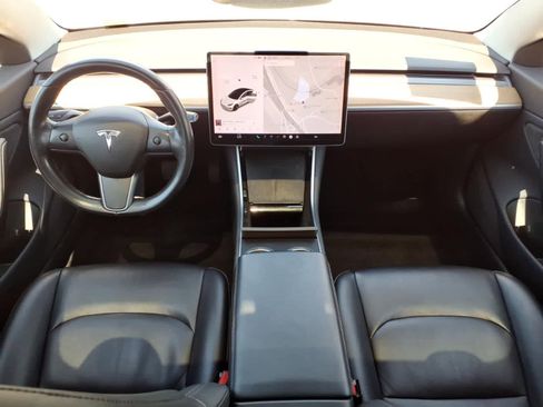 Used 2018 Tesla Model 3 Long Range RWD image 12