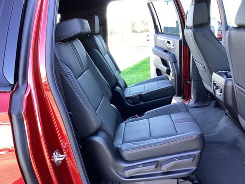 New 2026 Chevrolet Suburban RST w/ Comfort Package AWD/4WD image 21