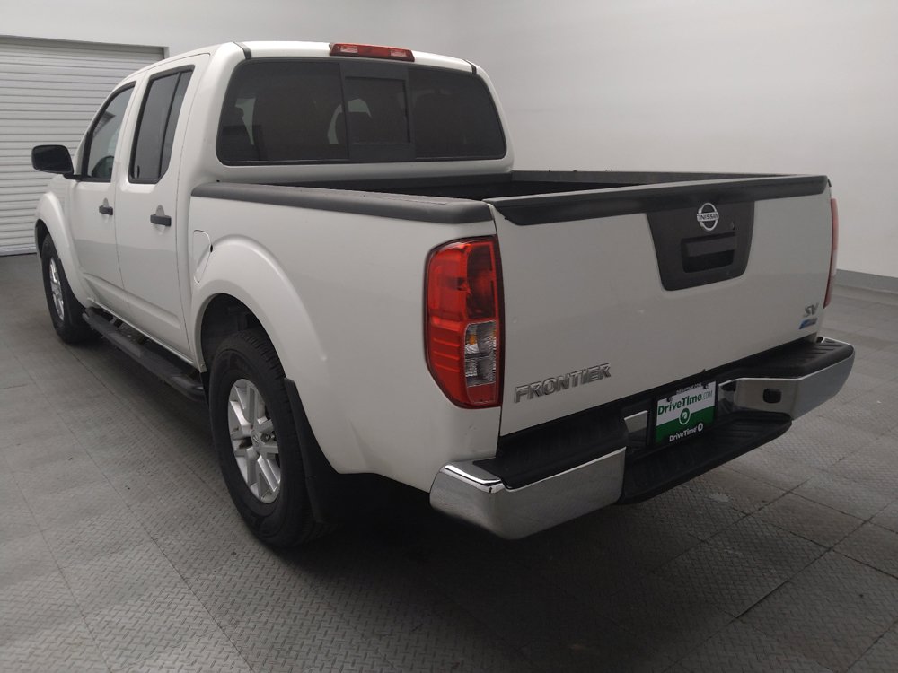 Used 2019 Nissan Frontier SV RWD image 5