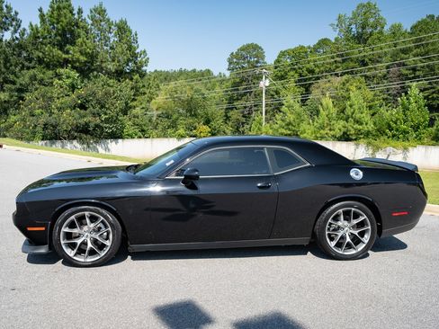 Used 2023 Dodge Challenger GT RWD image 5